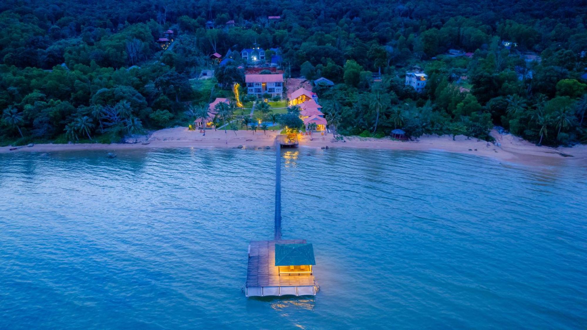 Cosian Bay Phu Quoc Resort Екстериор снимка